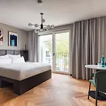 Numa Obersendling Aparthotel 4*