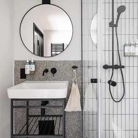 Numa Obersendling Aparthotel München