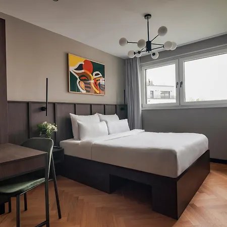 Numa Obersendling München